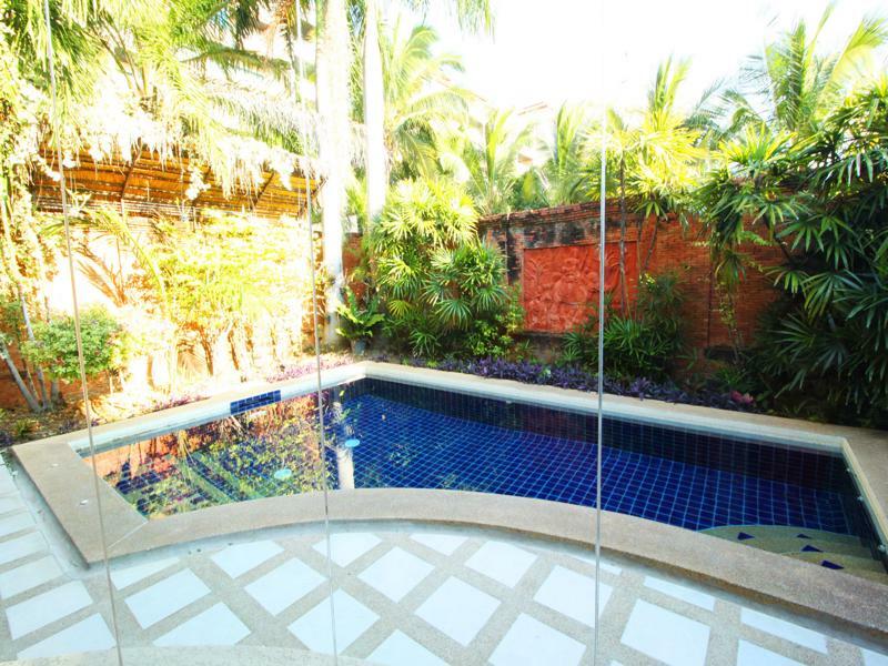 Cosy Beach Pool Villas By Pattaya Sunny Rentals Екстер'єр фото