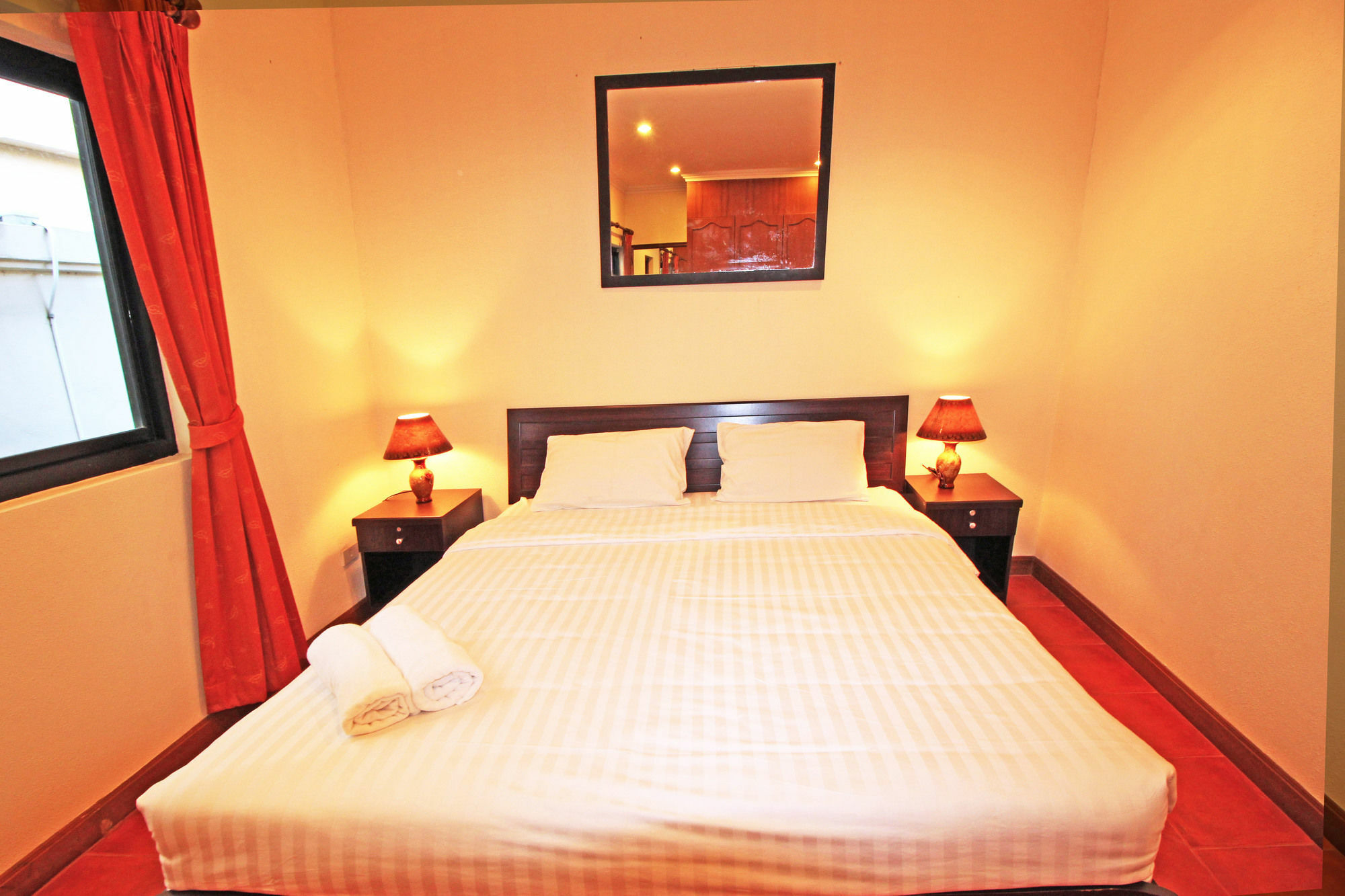 Cosy Beach Pool Villas By Pattaya Sunny Rentals Екстер'єр фото