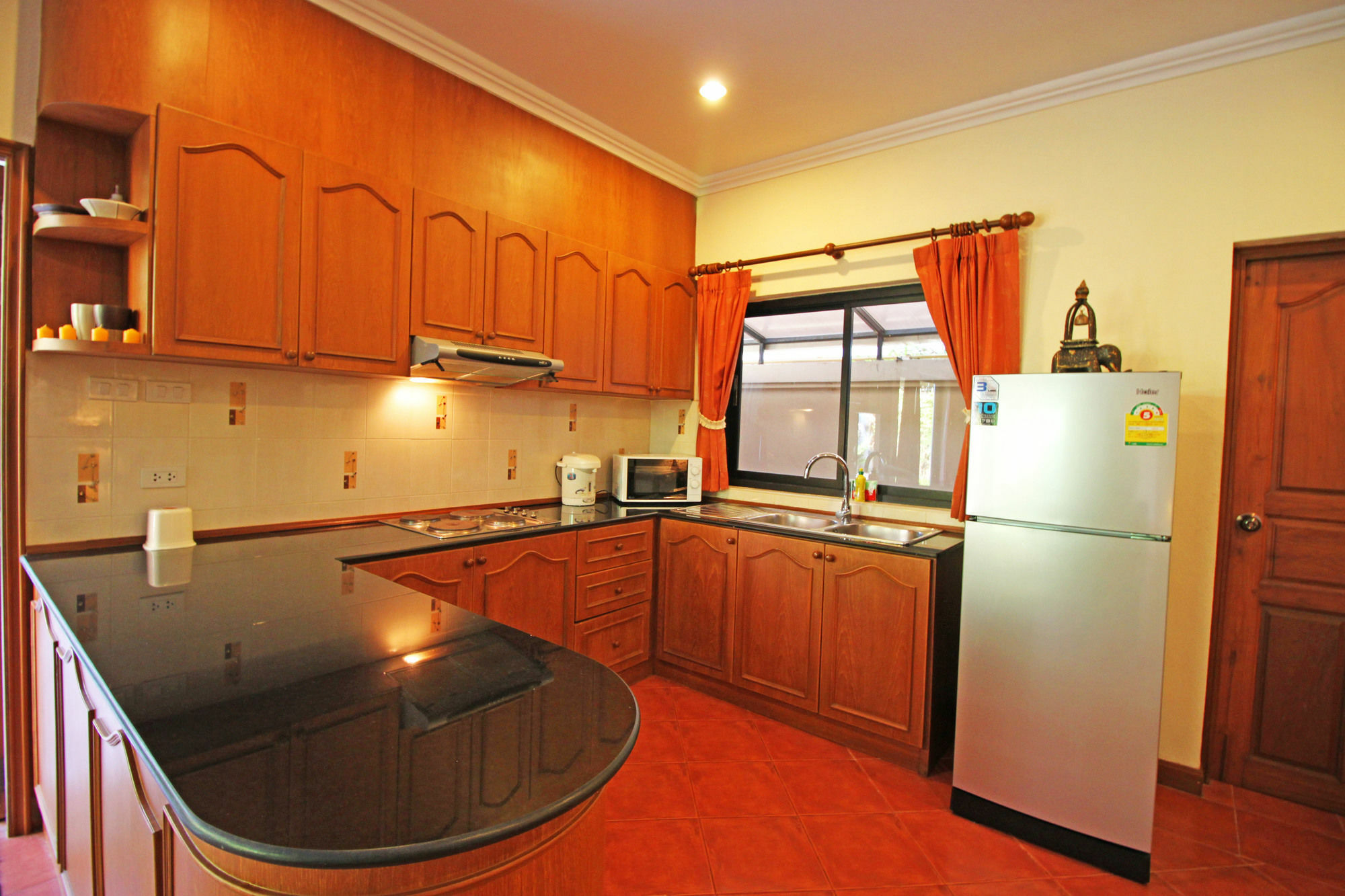 Cosy Beach Pool Villas By Pattaya Sunny Rentals Екстер'єр фото