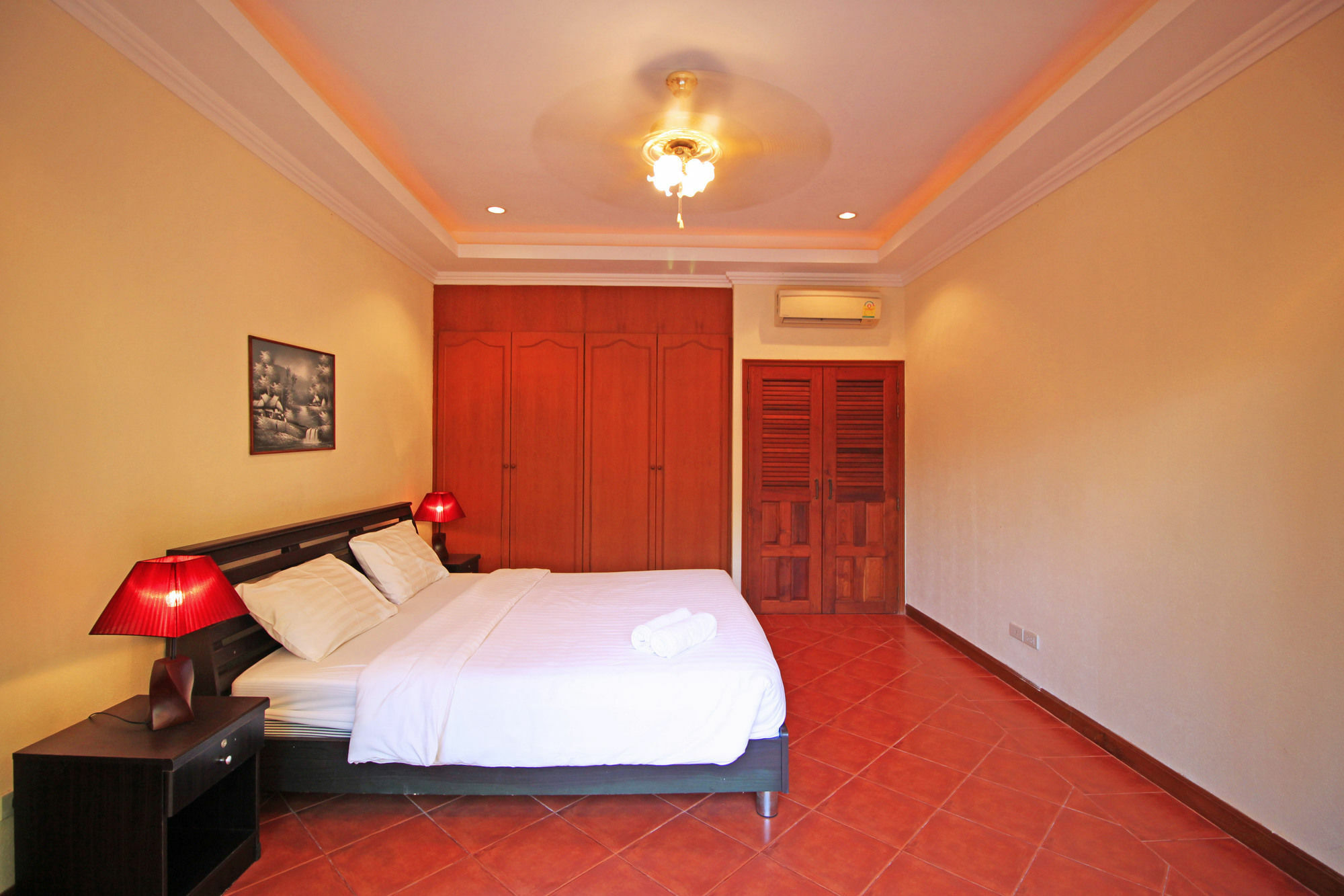 Cosy Beach Pool Villas By Pattaya Sunny Rentals Екстер'єр фото